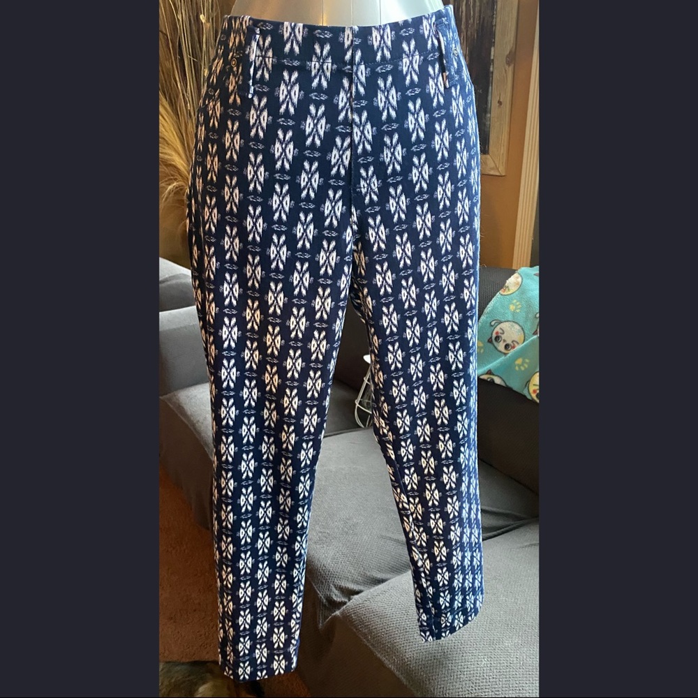 Time and Tru Capri Jegging
